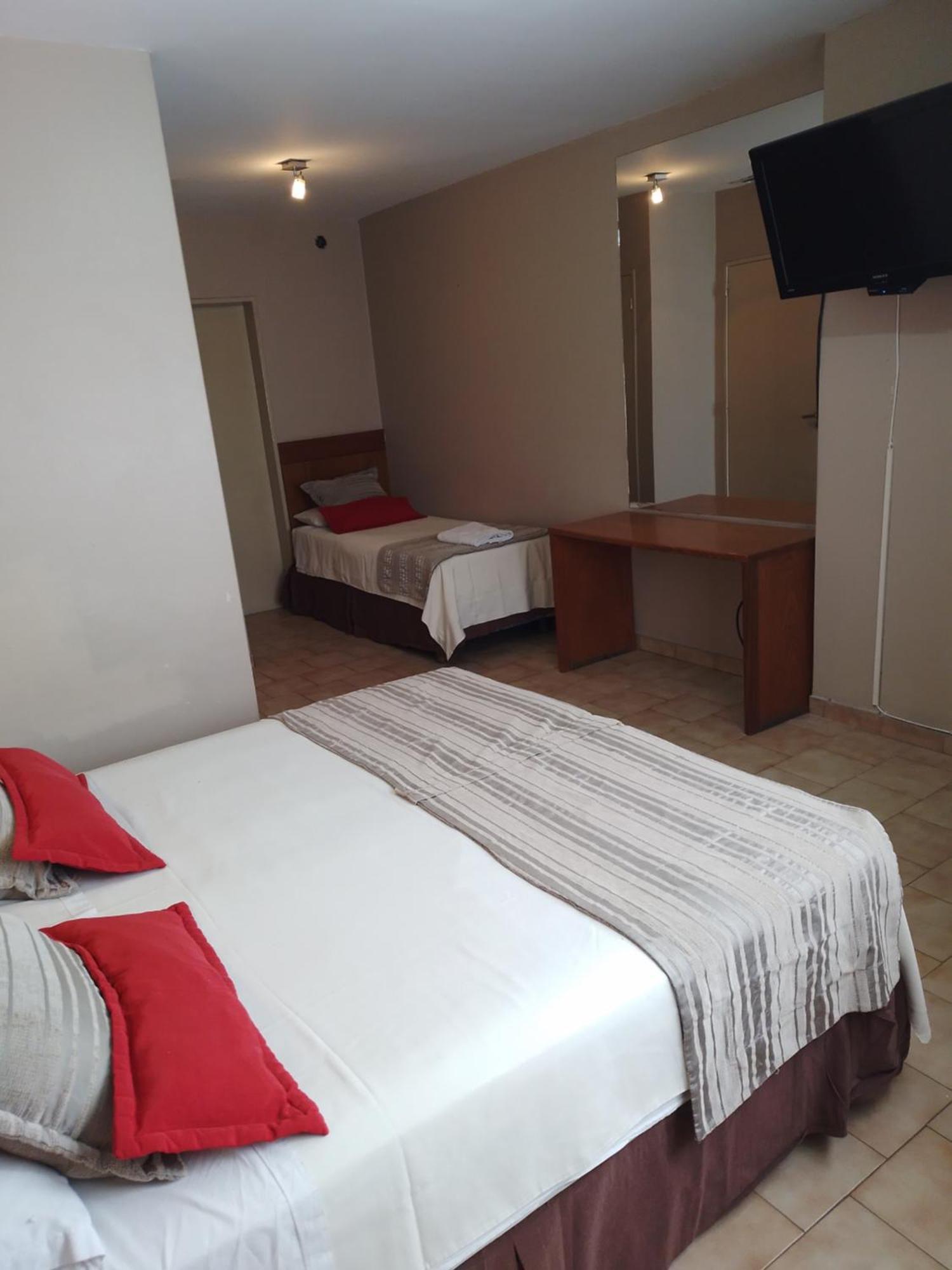 Camino Real Hotel Cordoba Exterior photo